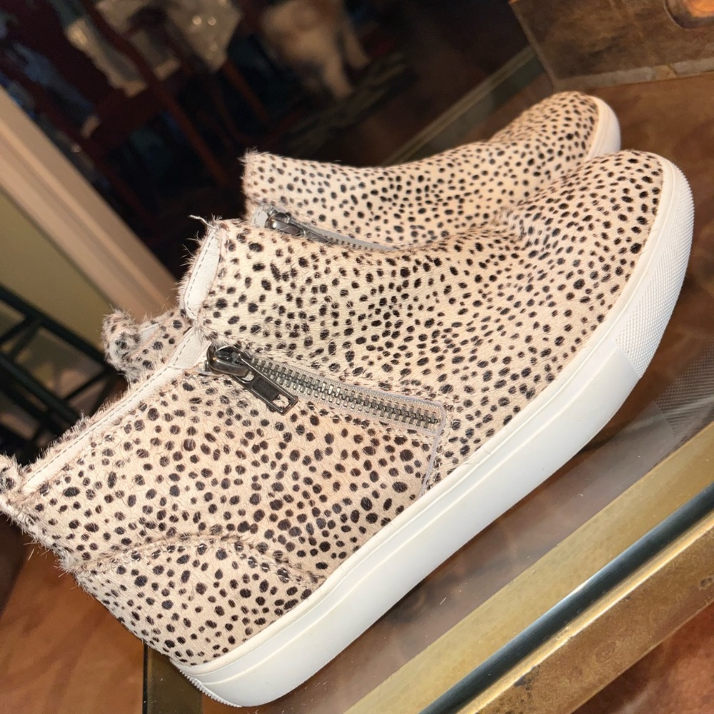 🥥Coconut by Matisse Booties🥥